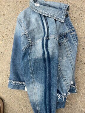 Hidden Jeans Distressed Denim Jacket – Faded Blue – Size L – 100% Cotton